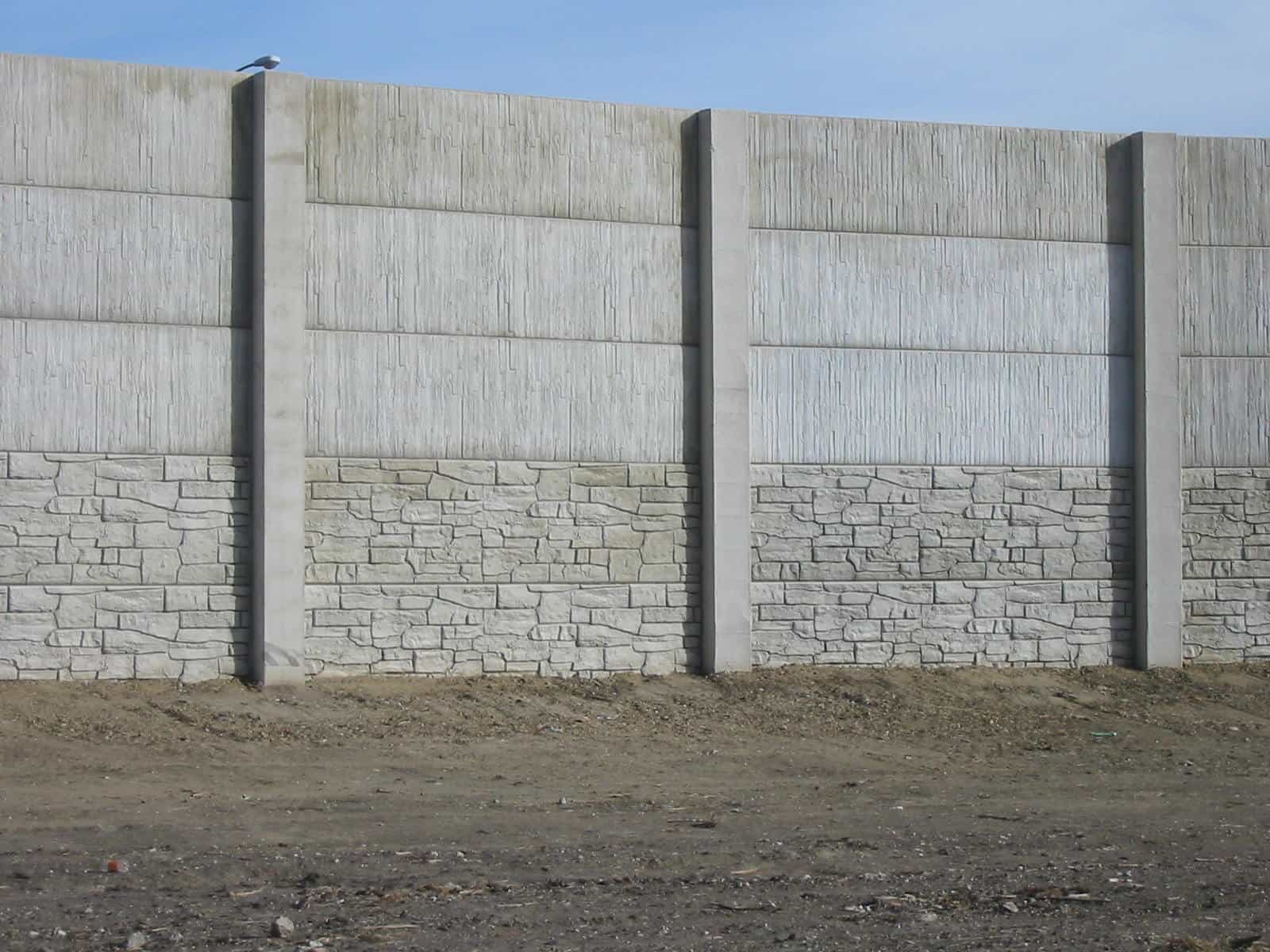 Des Moines Iowa DOT Noise Walls by Wieser Concrete