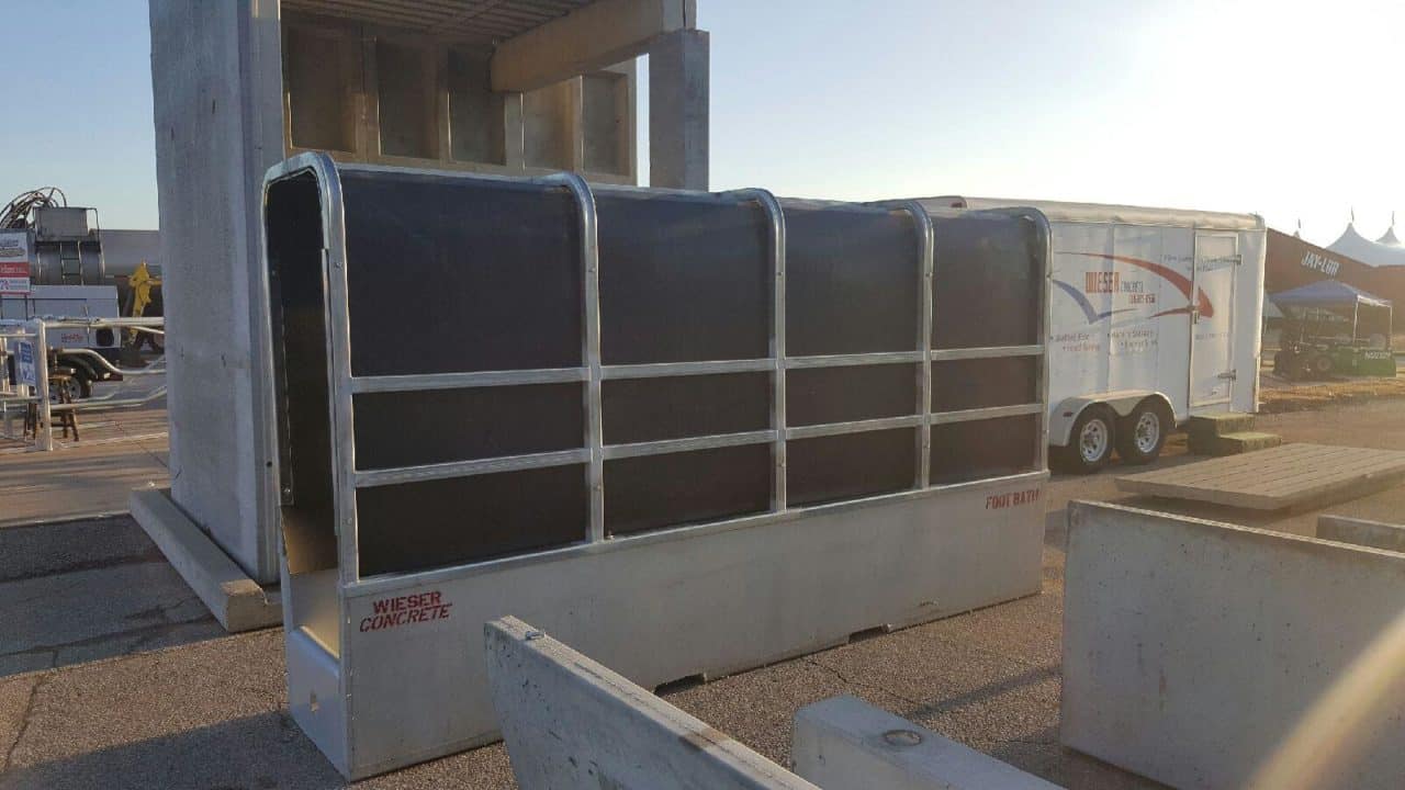Cattle Foot Bath Steer/Cow/Calf Foot Baths For Sale Wieser Concrete