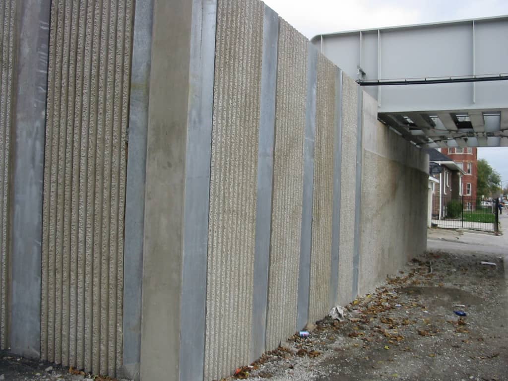 Chicago Transit Noise Wall and Retaining Wall by Wieser Concrete