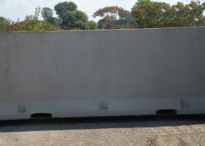 Precast Concrete Median Barrier 54 inch