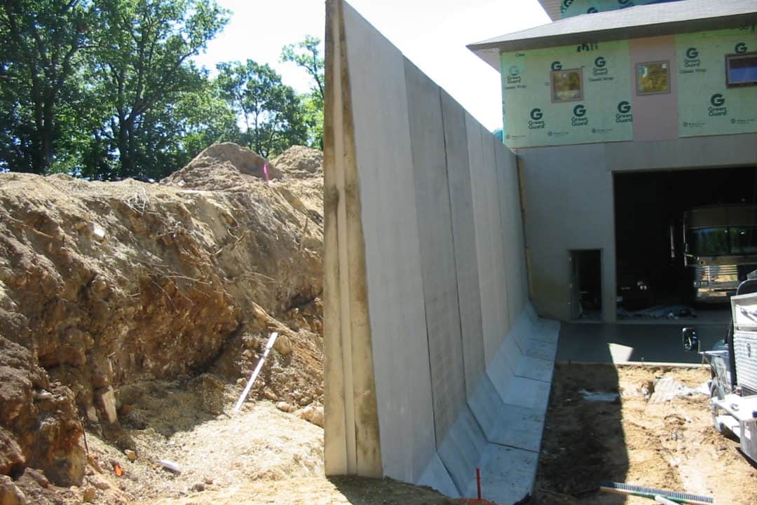 Highway Retaining Walls | Wieser Concrete