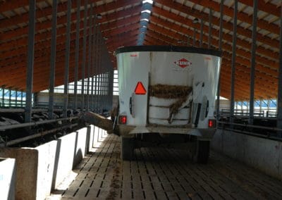 Slatted Floor Manure Storage Eron Beef Barn Drive Thru Precast Concrete